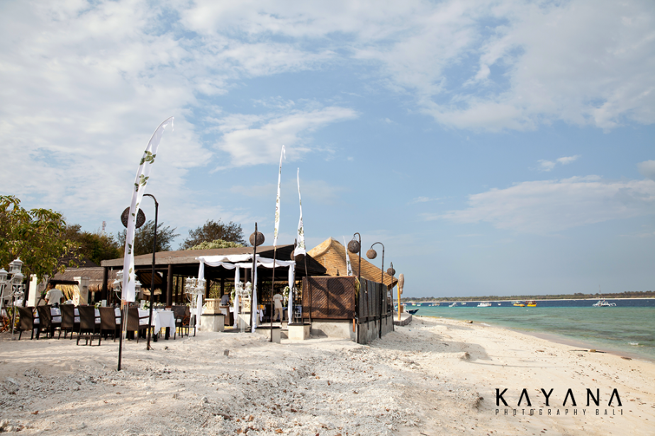 Gili Trawangan Wedding by Lombok Professional Photographer