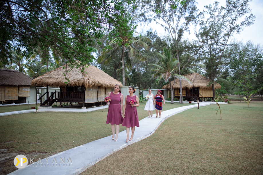 Gili Trawangan Wedding Pondok Santi Dearbhla and Colm